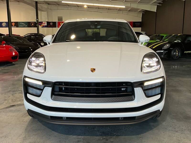 2022 Porsche Macan - 2022 Porsche Macan S (Immaculate Condition/Premium Package). - New - Cary, NC 27511, United States