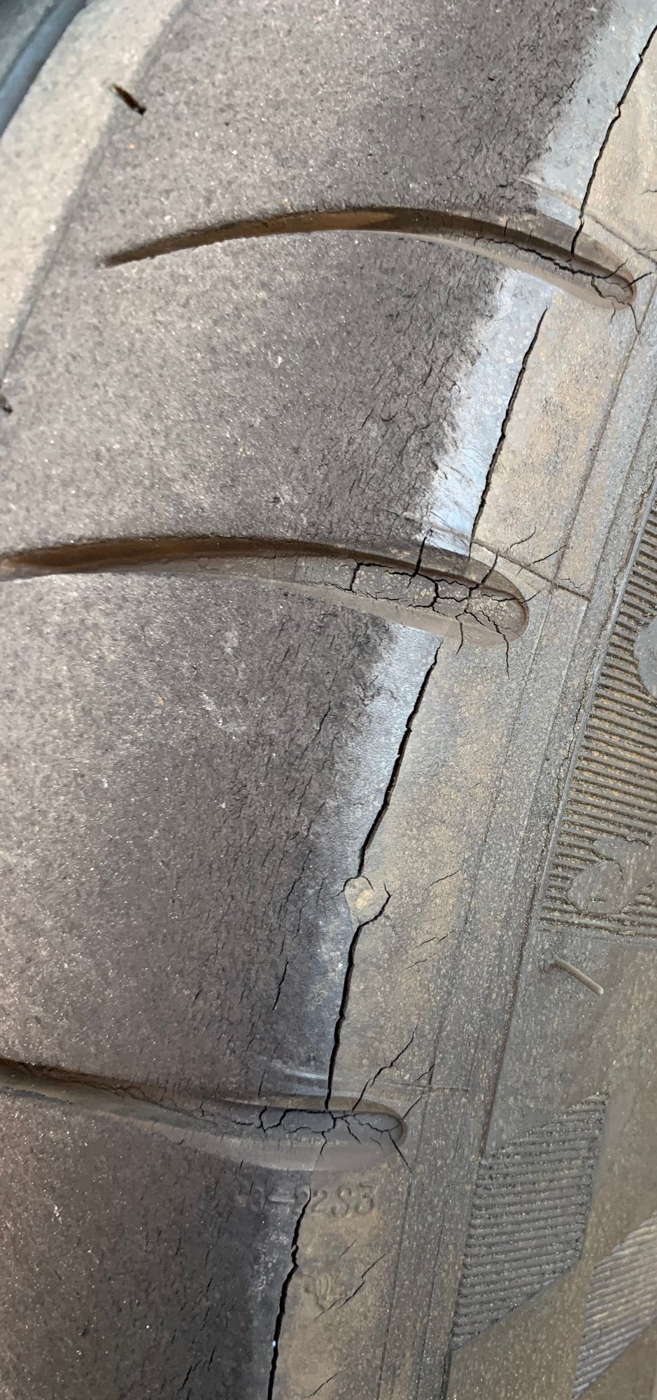 Tire Cracking Rennlist Porsche Discussion Forums