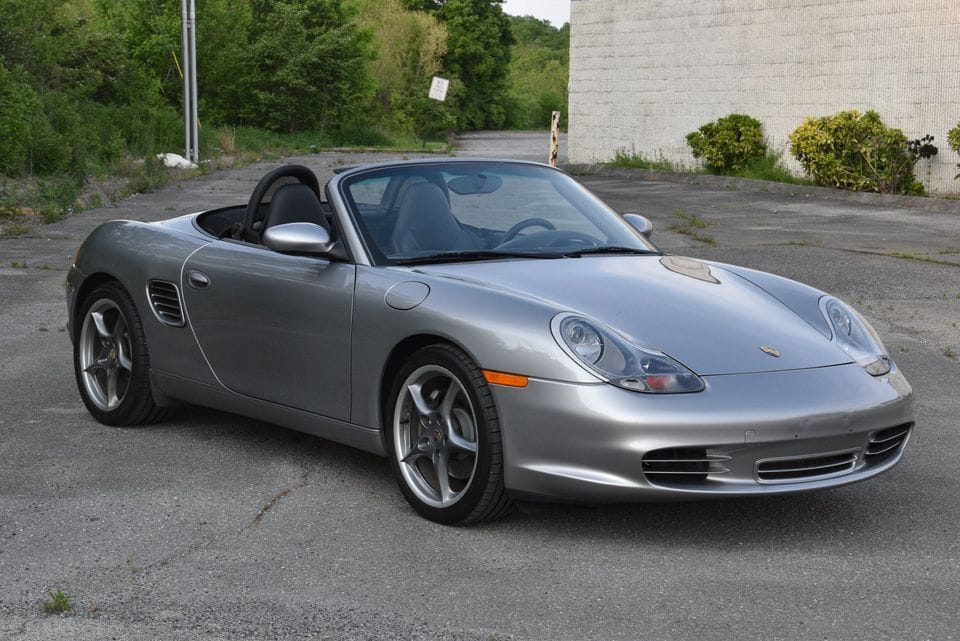 2004 Porsche Boxster - 2004 Porsche Boxster S 550 Spyder - Used - VIN WP0CB29884U661169 - 44,000 Miles - 6 cyl - 2WD - Manual - Convertible - Silver - Knoxville, TN 37916, United States