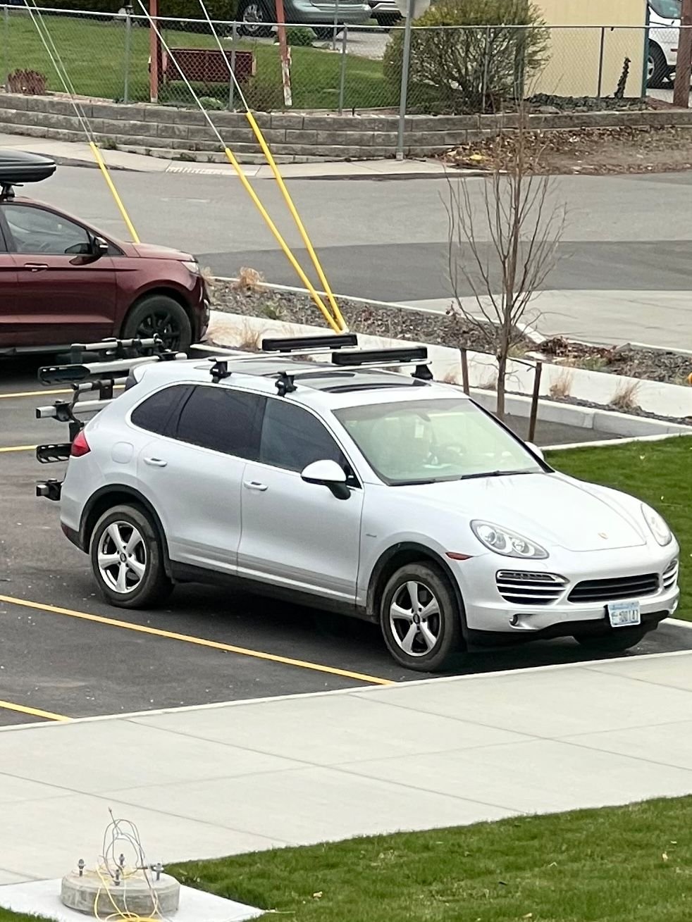 Thule Roof Rack for 958 Cayenne Rennlist Porsche Discussion Forums