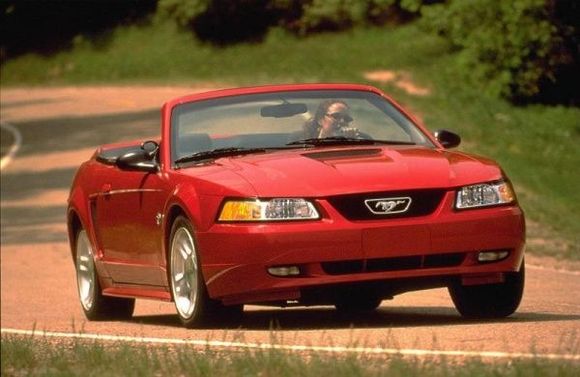 1999fordmustanggt 1