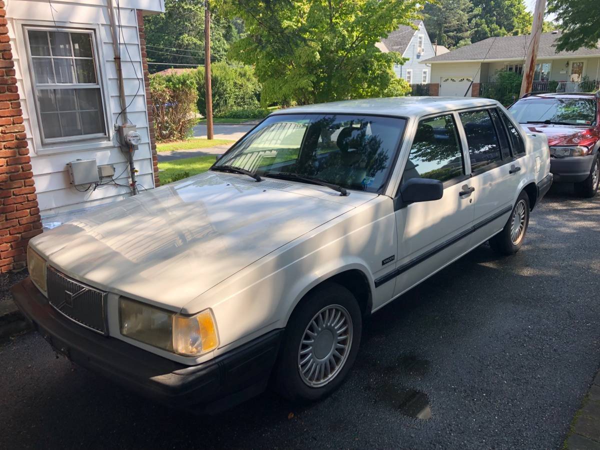 1993 Volvo 940 - 1993 Volvo 940 Project Car--$800 OBO - Used - Locust Valley, NY 11560, United States