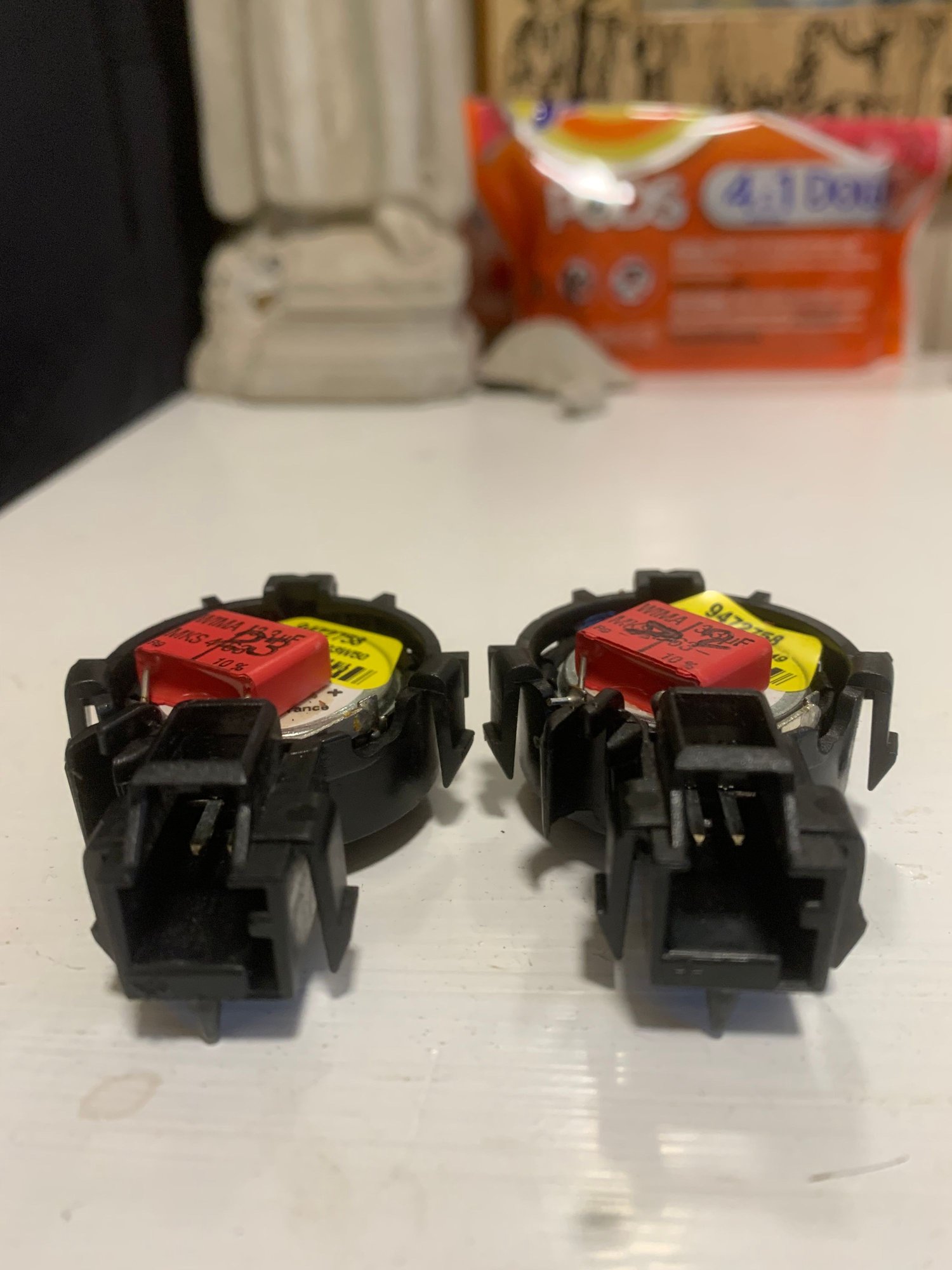 Audio Video/Electronics - 04 V70 “premium” speakers - Used - 2001 to 2004 Volvo V70 - Bridgewater, MA 02324, United States