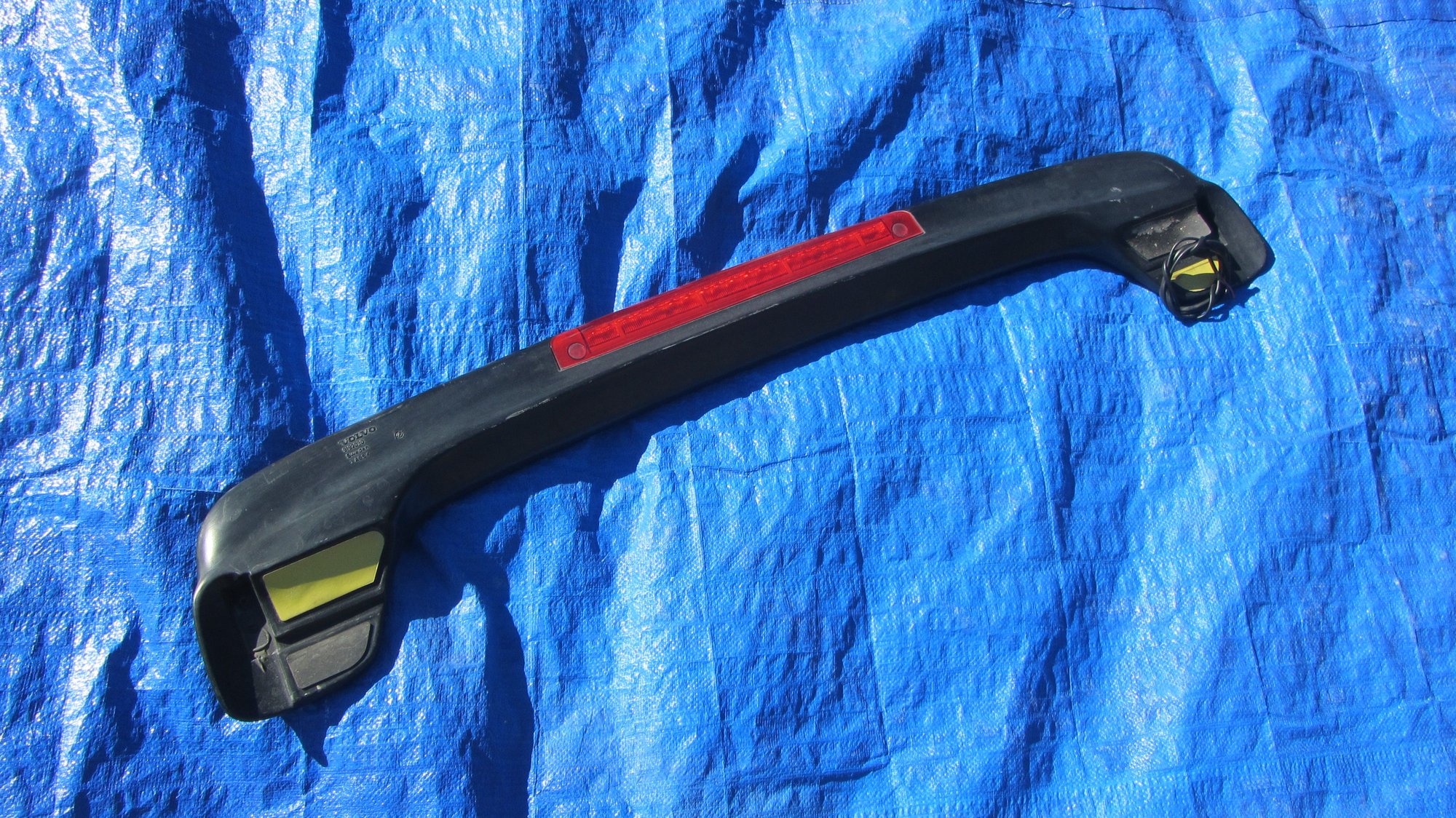 Exterior Body Parts - Volvo 850R V70R WAGON BLACK REAR SPOILER WING WITH THIRD LIGHT - Used - 1993 to 1997 Volvo 850 - Sacramento, CA 95832, United States
