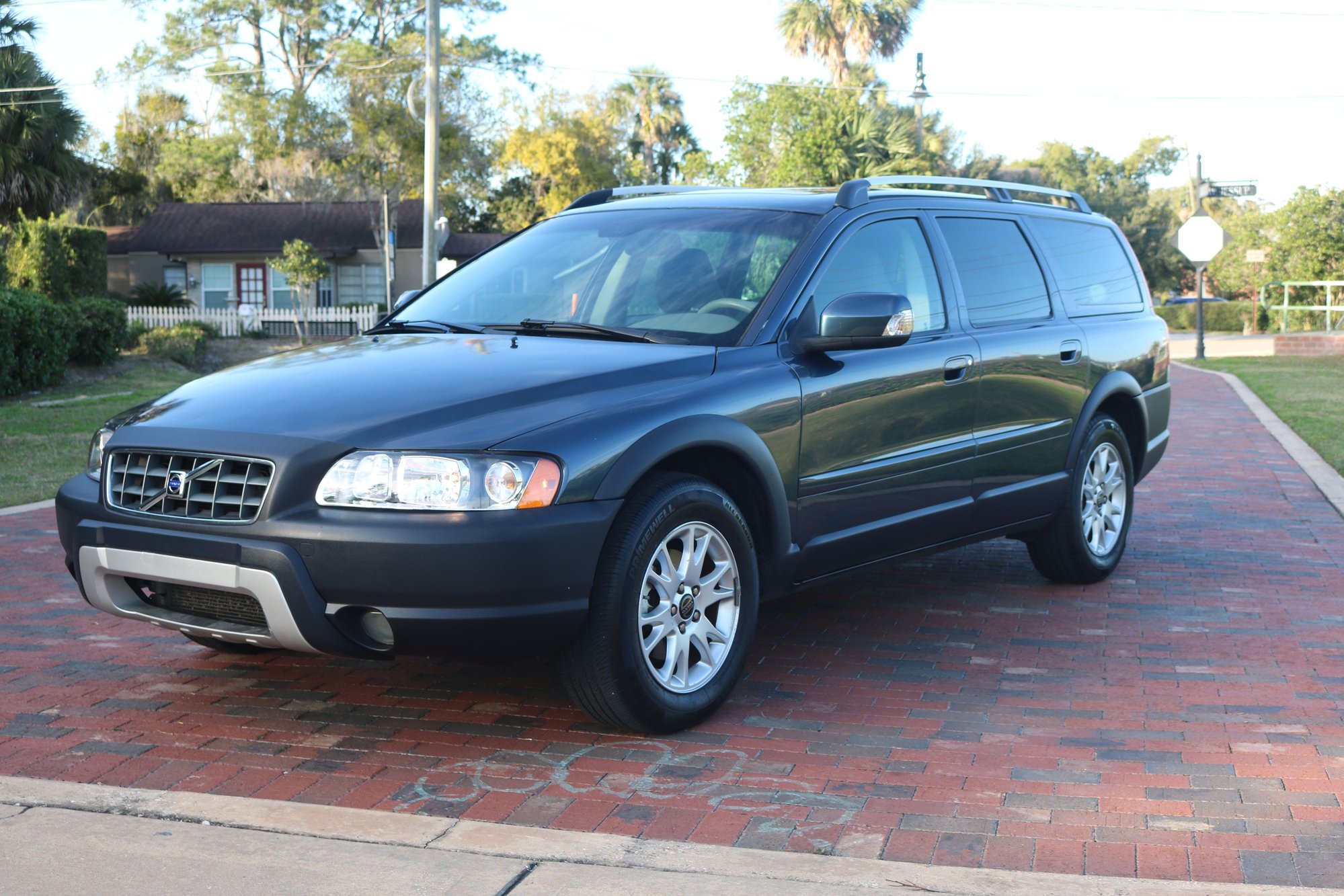 2007 Volvo XC70 - Super clean xc 70 for sale - rust free southern vehicle - Used - Winter Park, FL 32789, United States