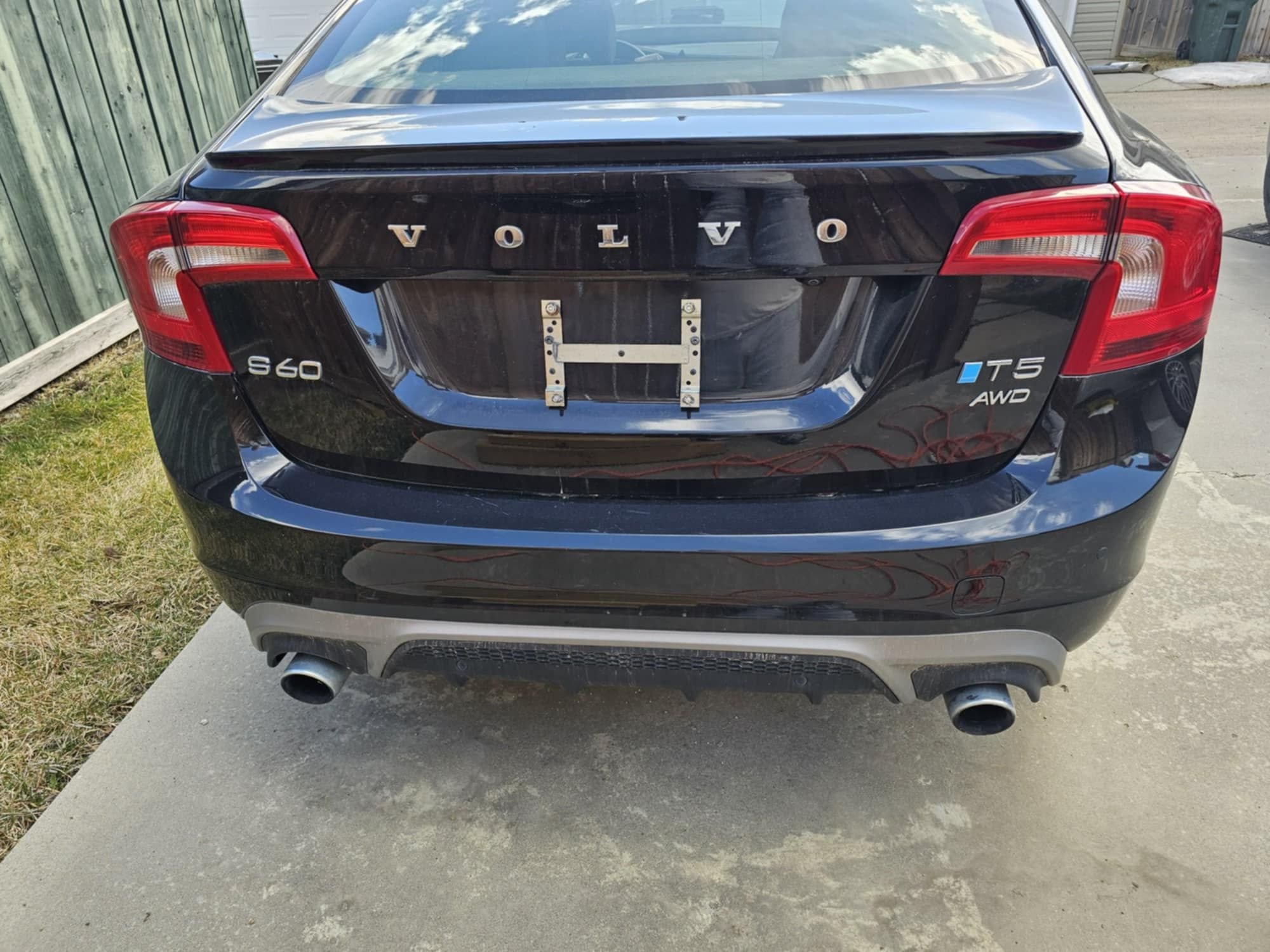 2018 Volvo S60 - 2018 Volvo S60 T5 - Spruce Grove, AB T7X0B9, Canada