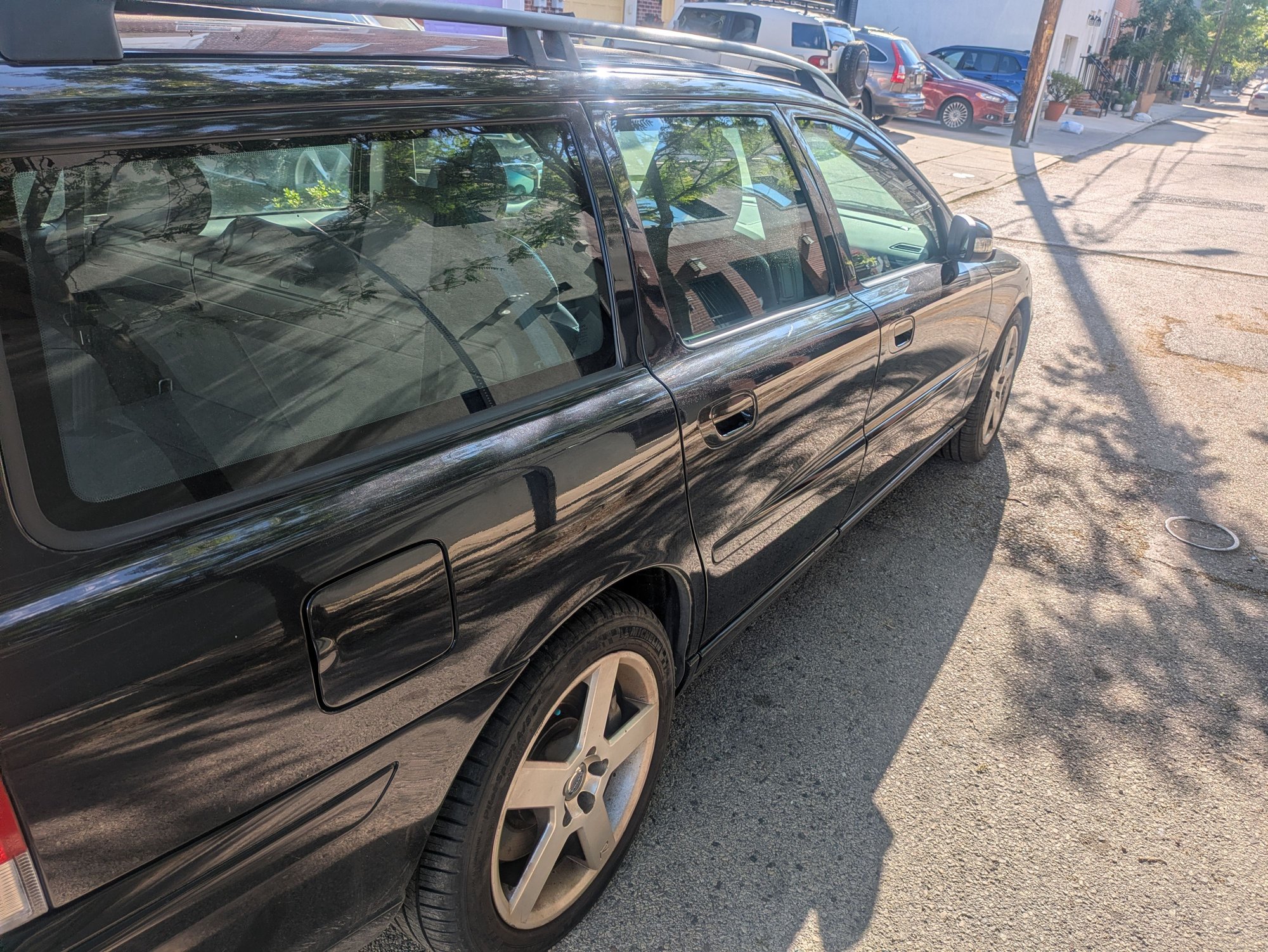 2007 Volvo V70 - 2007 V70 R - Automatic for sale - Used - VIN YV1SJ527972660978 - 5 cyl - AWD - Automatic - Wagon - Black - Philadelphia, PA 19147, United States
