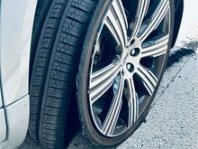 Junk Pirelli Scorpion Verde 275/40R/21 blown tire with 5700 miles