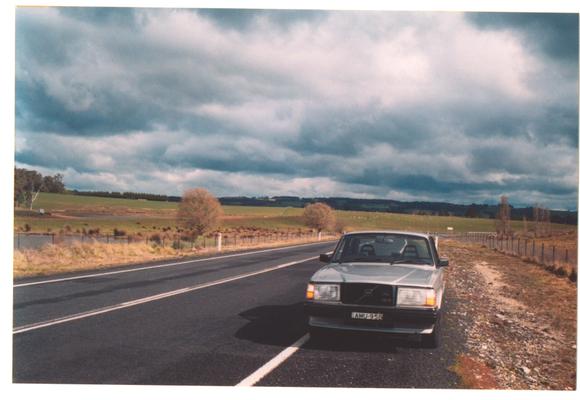one of my 240's I had a GLE with sunroof.