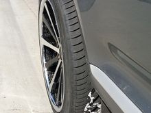 Side profile showing the concave design