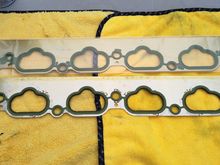 New gasket ($65!) on top, old gasket ($250!) on bottom