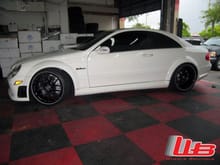 Mercedes CLK63 Black Series with 20&quot; HRE M40 in matte Black finish with a white pinstripe
