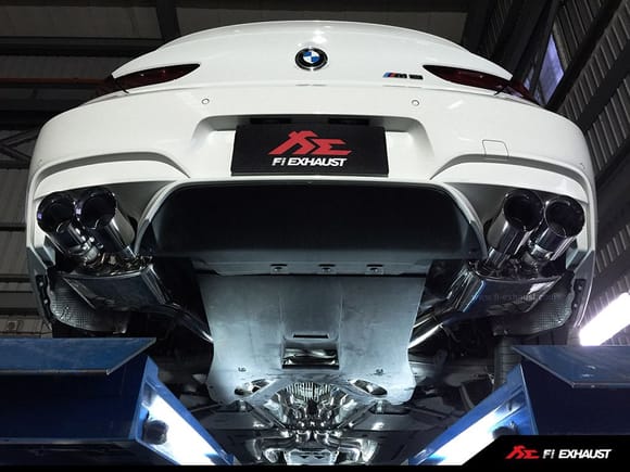 Fi Exhaust for BMW M6 Quad Tips.