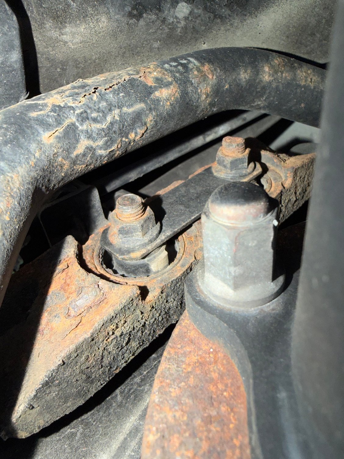 help  2006 Acura rl, what is this part