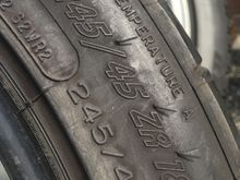 245/45-ZR-18