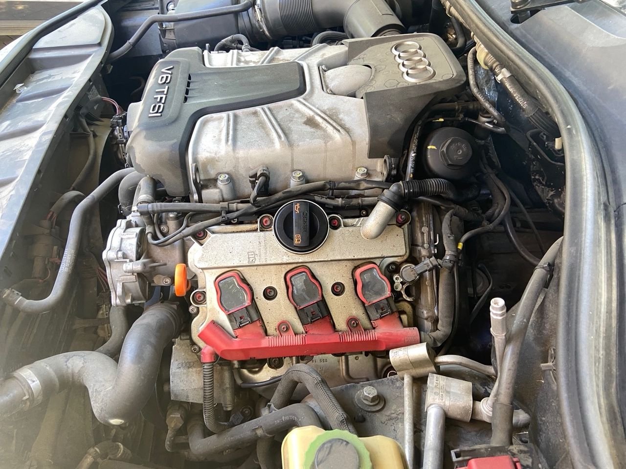 Help! Camshaft position sensor locations/replacement (2012 Q7 3.0L V6