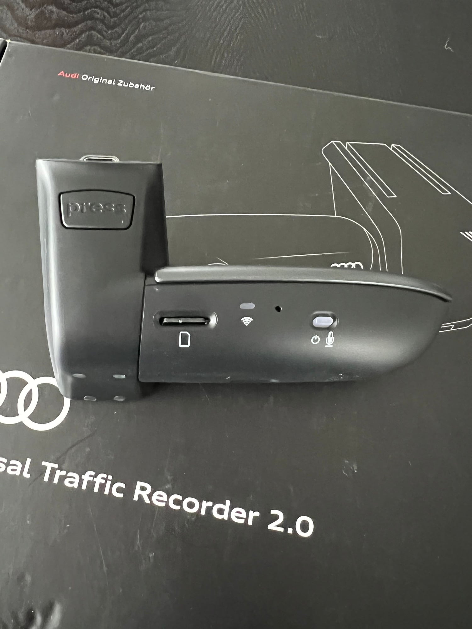 Dash cam (universal traffic recorder 2.0) > Shopping World