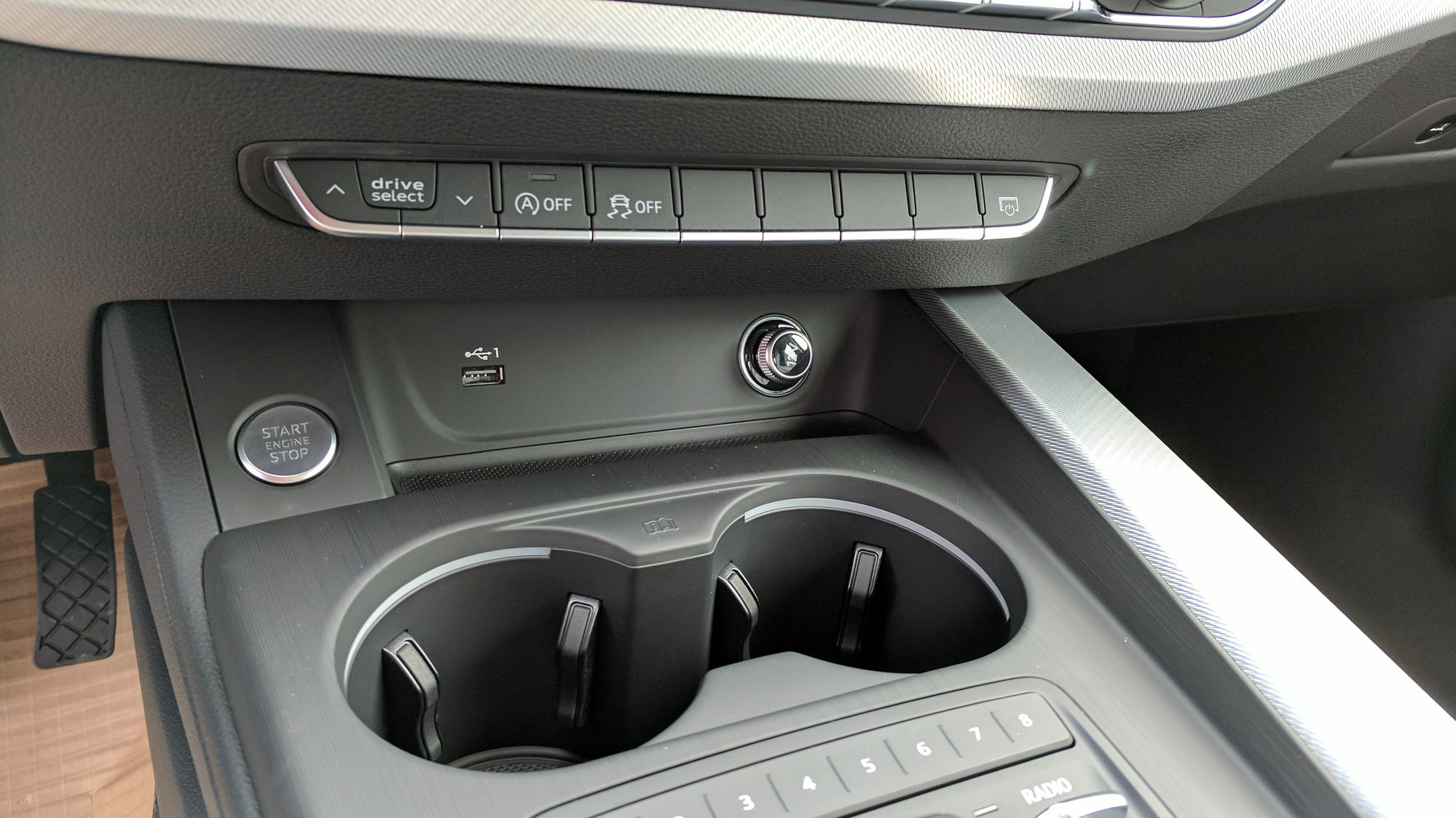 USB Port Relocated (mid-model year change) - AudiWorld Forums