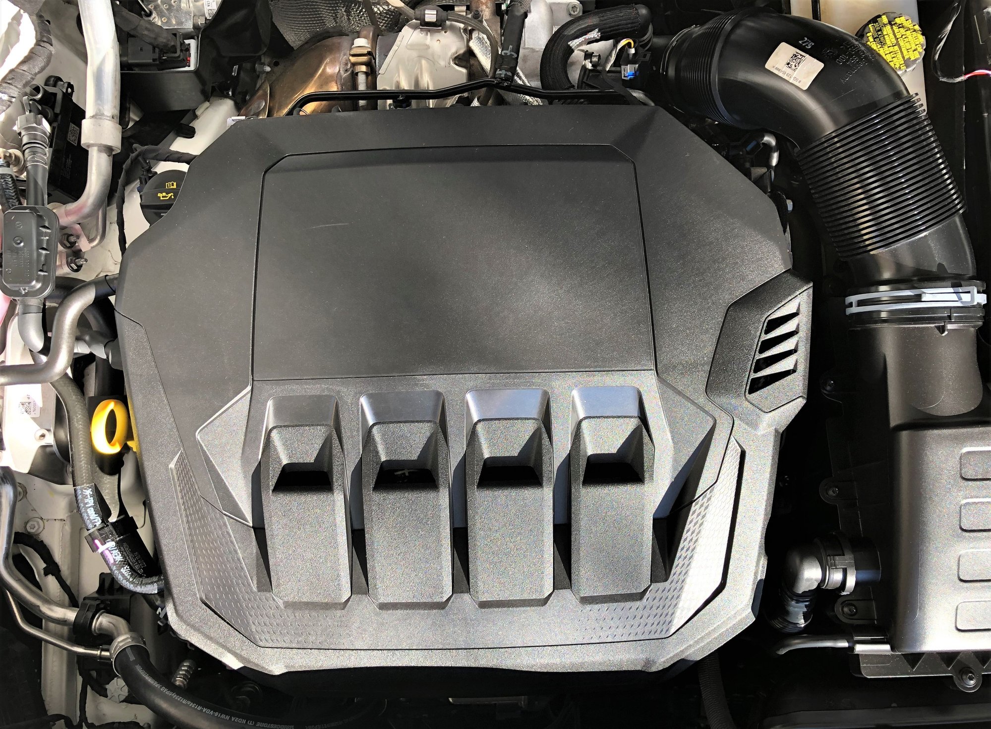 2020 Q3 ENGINE COVER AudiWorld Forums