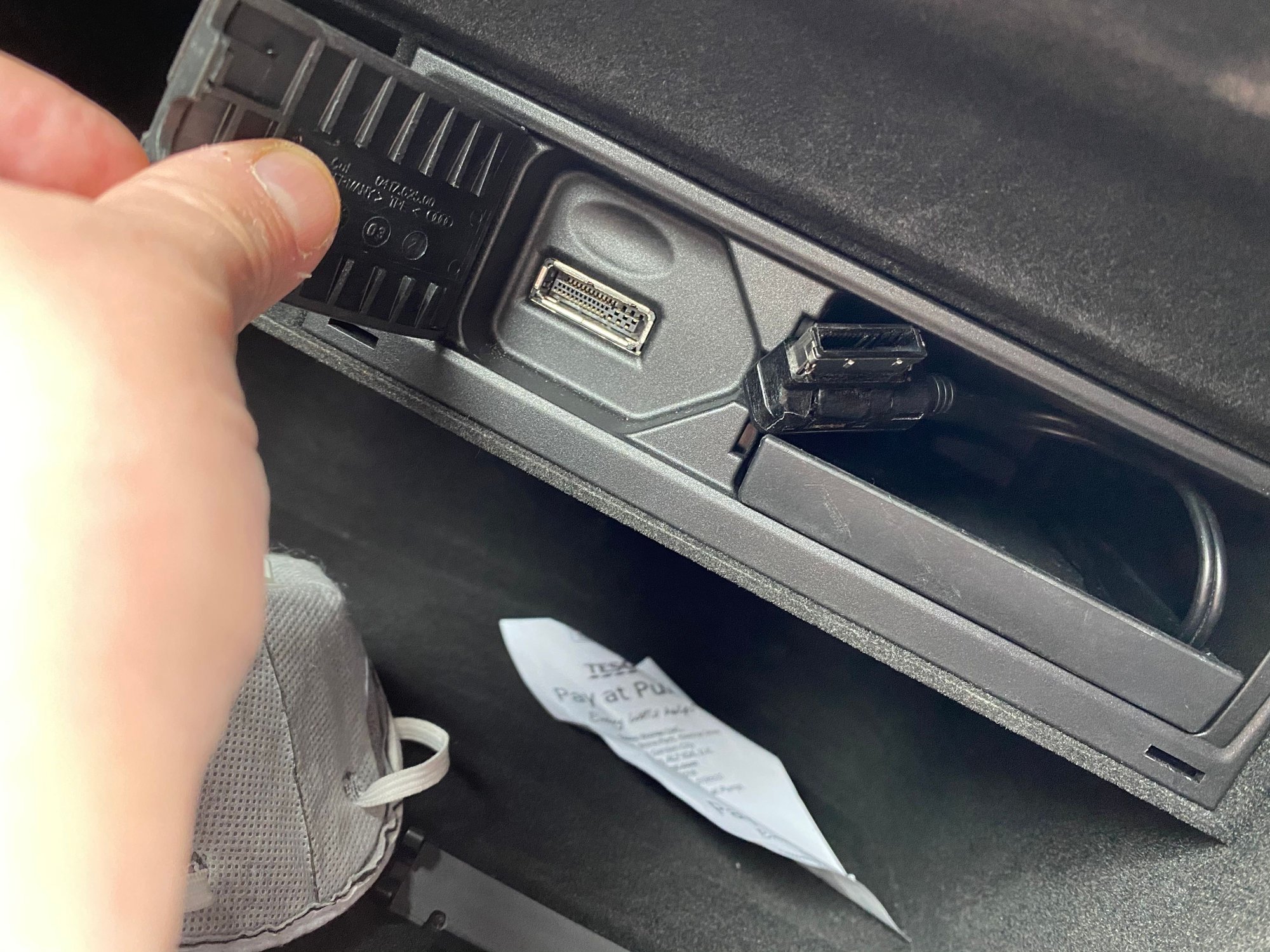 AMI MMI cable/glove box help and advice A5 2013 AudiWorld Forums