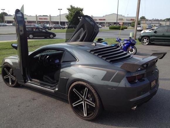 Side shot before the tear down and new modifications