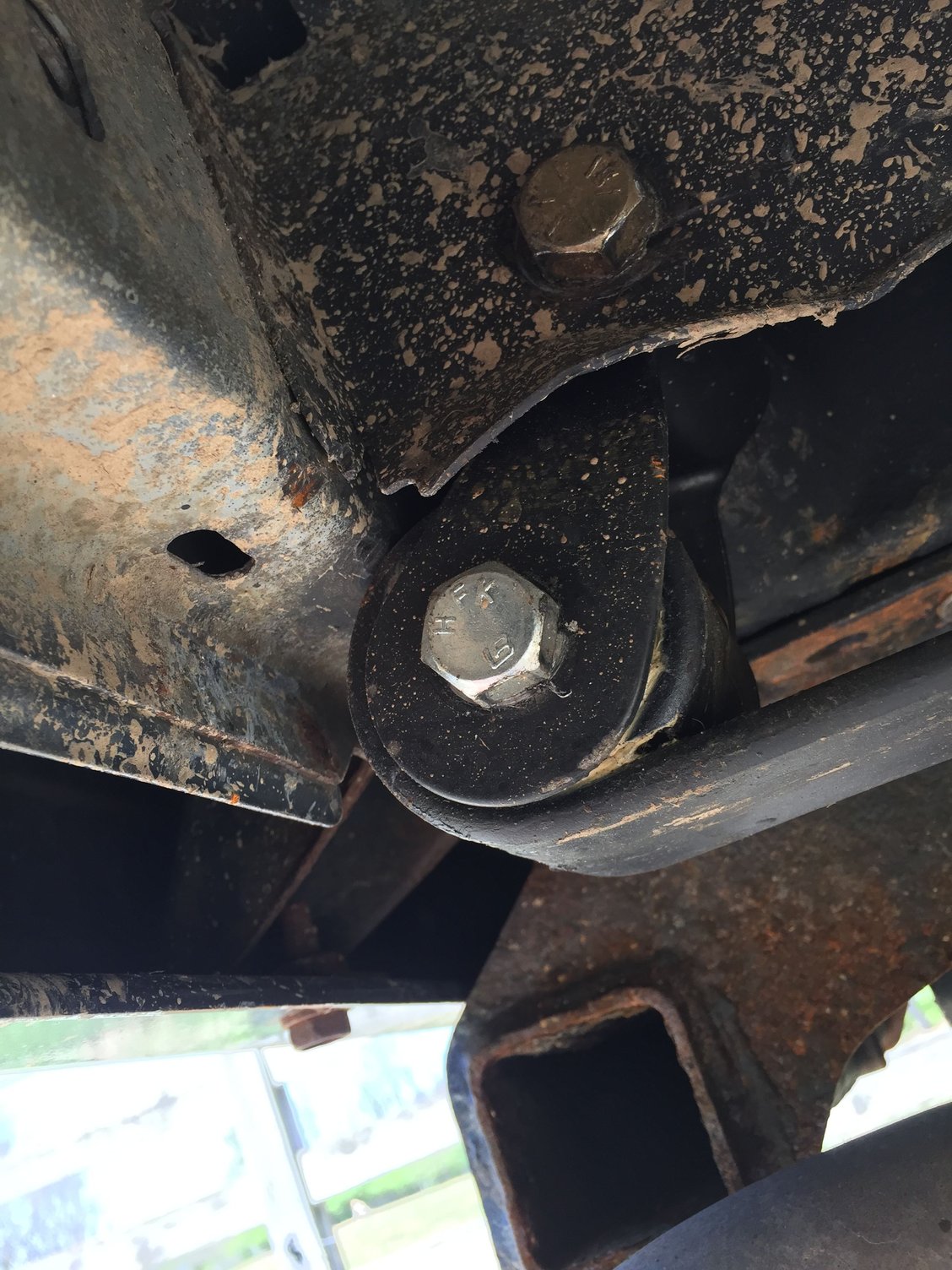 Leaf spring shackle help Jeep Cherokee Forum