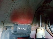 Comes with TERAFLEX spacer leveling kit (driver side)