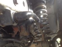 Rubber pieces on sway bar link are shot