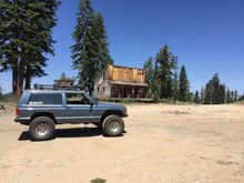 Exploring an abandoned ski lodge - Mormon Emigrant Trail, CA