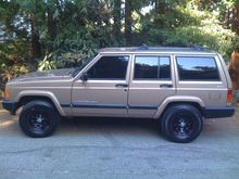 I installed these black 15'' steel wheels a week after I bought Goldie. Wheel Works in Walnut Creek Ca. did a great Job!