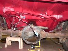 1998 Cherokee
Painted the whole underbody while everything was out. Rear axel will be swapped out with 44,000 mile axel after the 1997 Grand Cherokee disk brakes are installed. Also installed Treks upper shock bar pin eliminators. Not shown. The Treks were kind of cheesy if you ask me...
