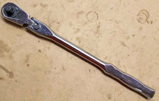 1/2" drive, 84 tooth Flex-head Gearwrench ratchet.