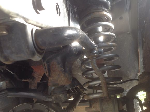 Rubber pieces on sway bar link are shot