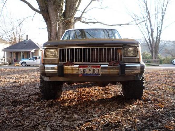 Test fit of 32"'s and no lift