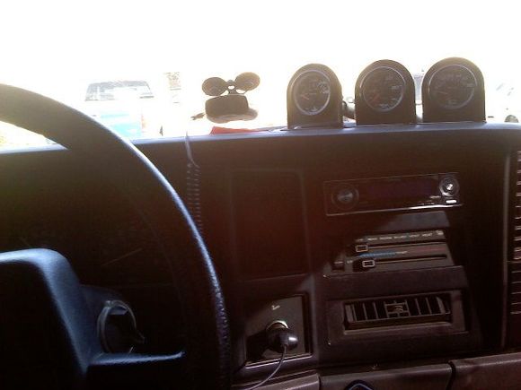 Oil Pressure, engine temp, battery wattage