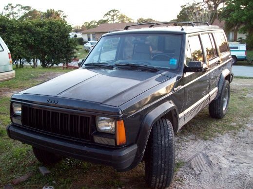 100 2369 This is the '91 4x4 I built/restored last winter. runnin' strong!