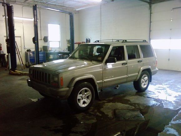 Brandon's 2001 Jeep Cherokee Limited