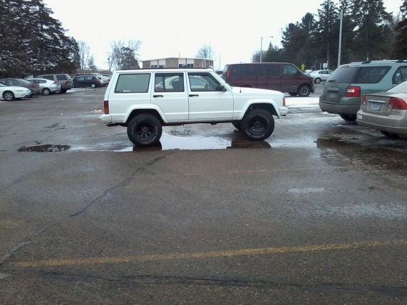 New wheels, lift, paint, no tint yet