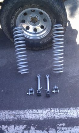 Some patti. Finally got the rest of my bushings and paint and stuff.