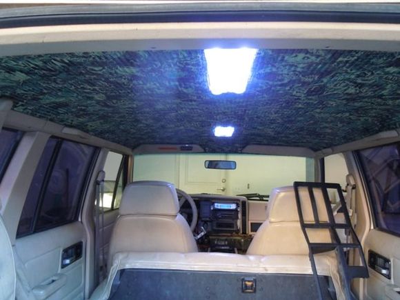 LED domelight 02