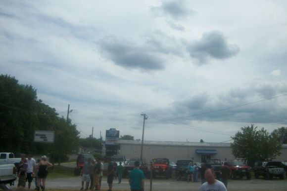 SCC4X4 show.We raised over 1400.00 for Elijahs fight with cancer.Had a great time good turn out.