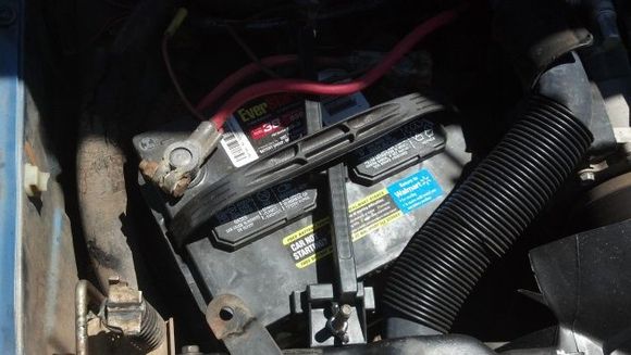 New, rigged up battery hold-down