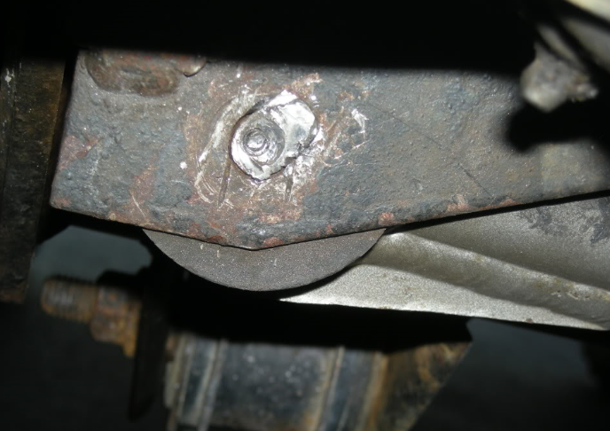 Track bar bracket bolts - Jeep Cherokee Forum