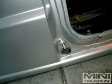 Poppers are required to get the door open. 
