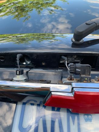 The driver’s side bulb