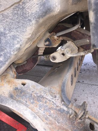 Look for this bracket 