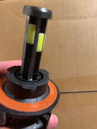 On the left are the high beams and the left low. 