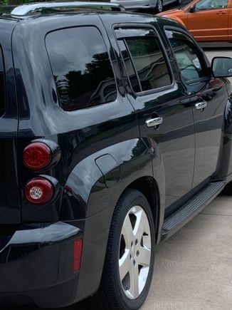 No more chrome strip