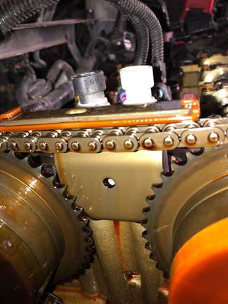 This much slack is reason to change the timing chain, the front guide in this case was fine, but if you’re planning on keeping your HHR invest in the ZZP front guide and replacing the upper bolt