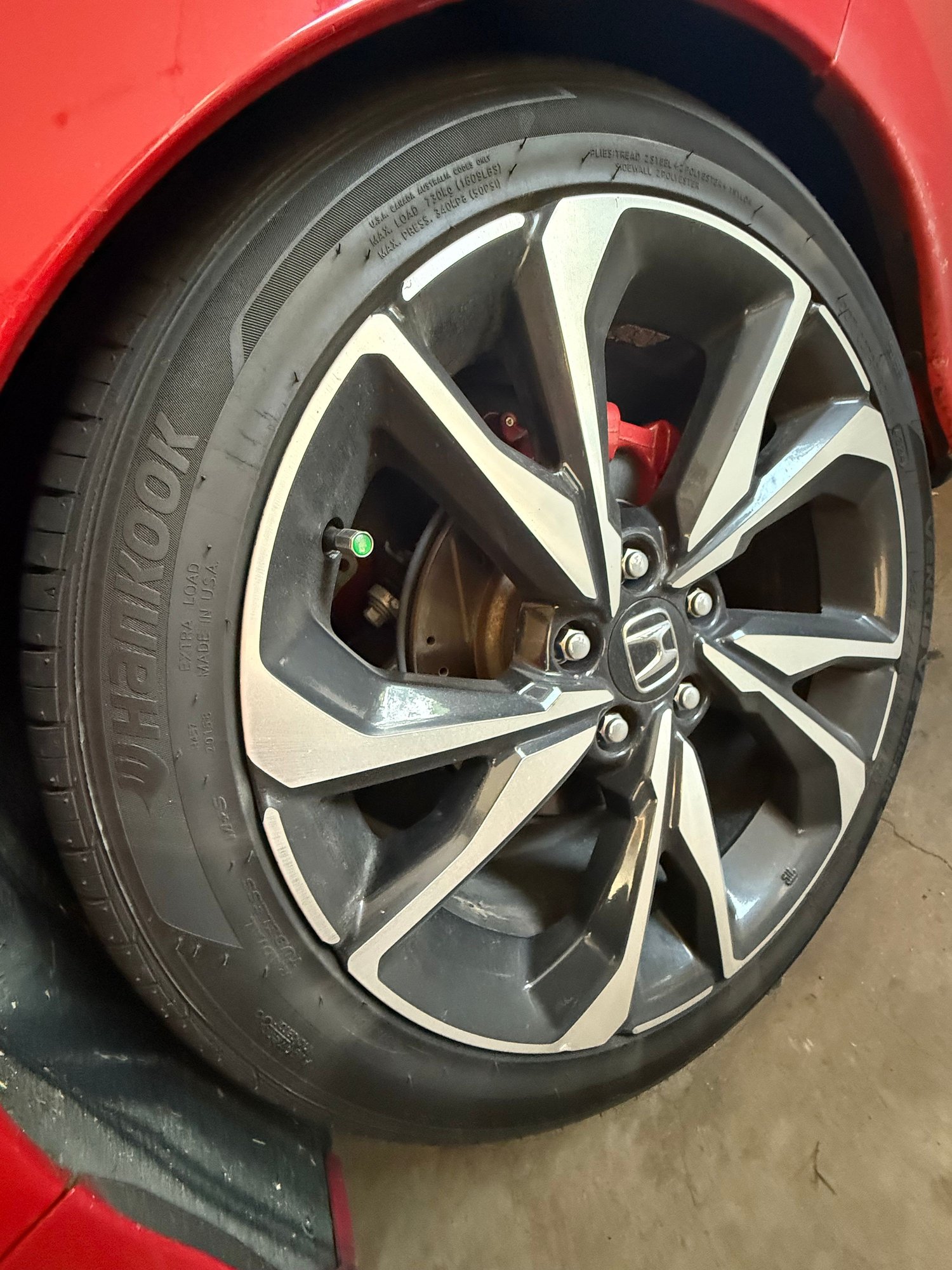 2019 Honda Civic - 2019 Honda Civic Si for sale - great condition! - Used - VIN 2HGFC1E53KH706939 - 75,300 Miles - 4 cyl - 2WD - Manual - Sedan - Red - Lititz, PA 17543, United States